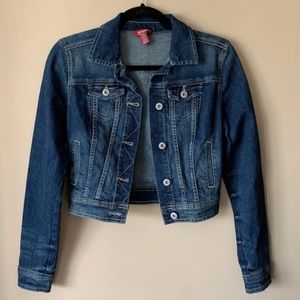 NWOT Juniors Crop Jean Jacket size XS